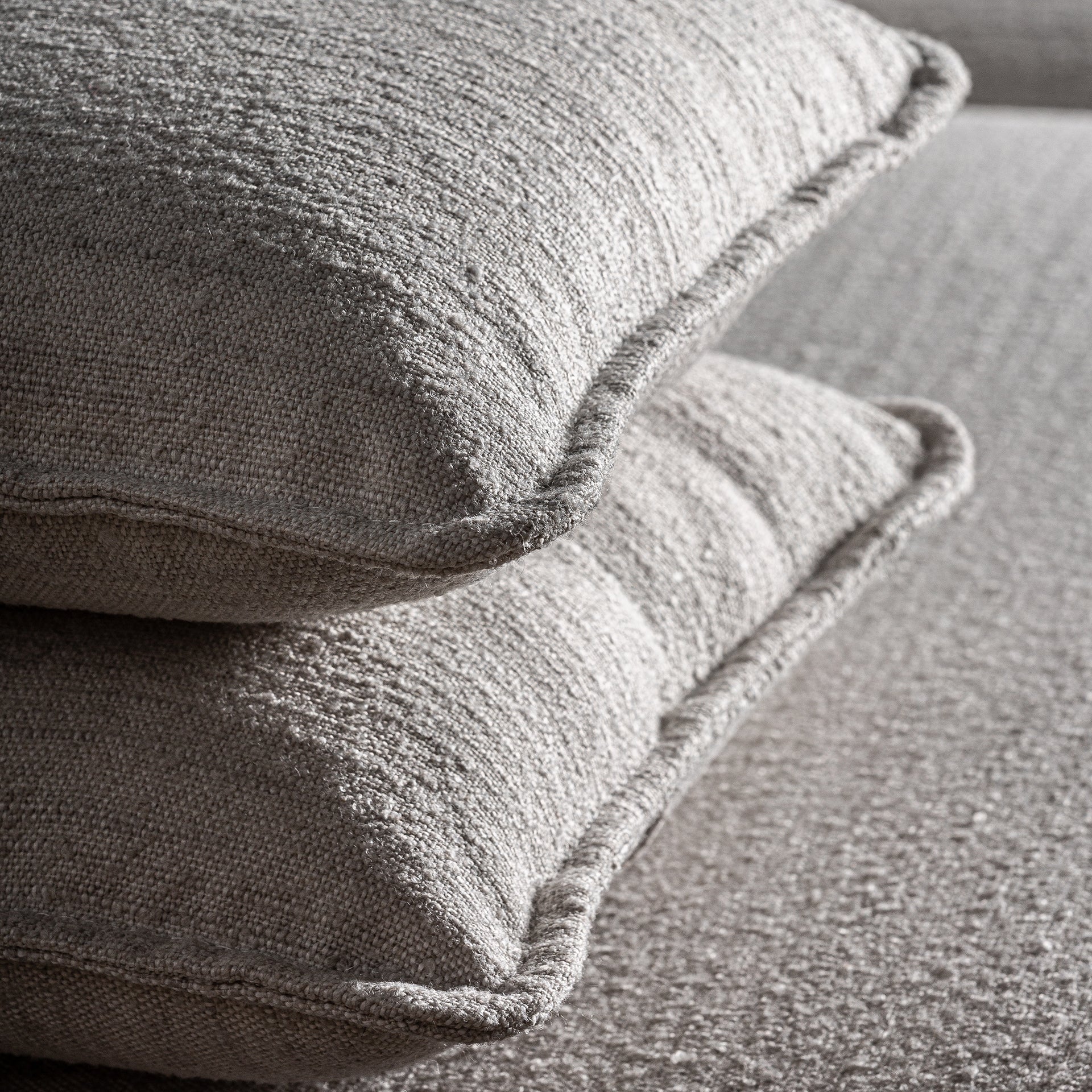 TRAUN SOFA